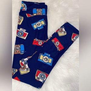 New OS LulaRoe Camera Leggings